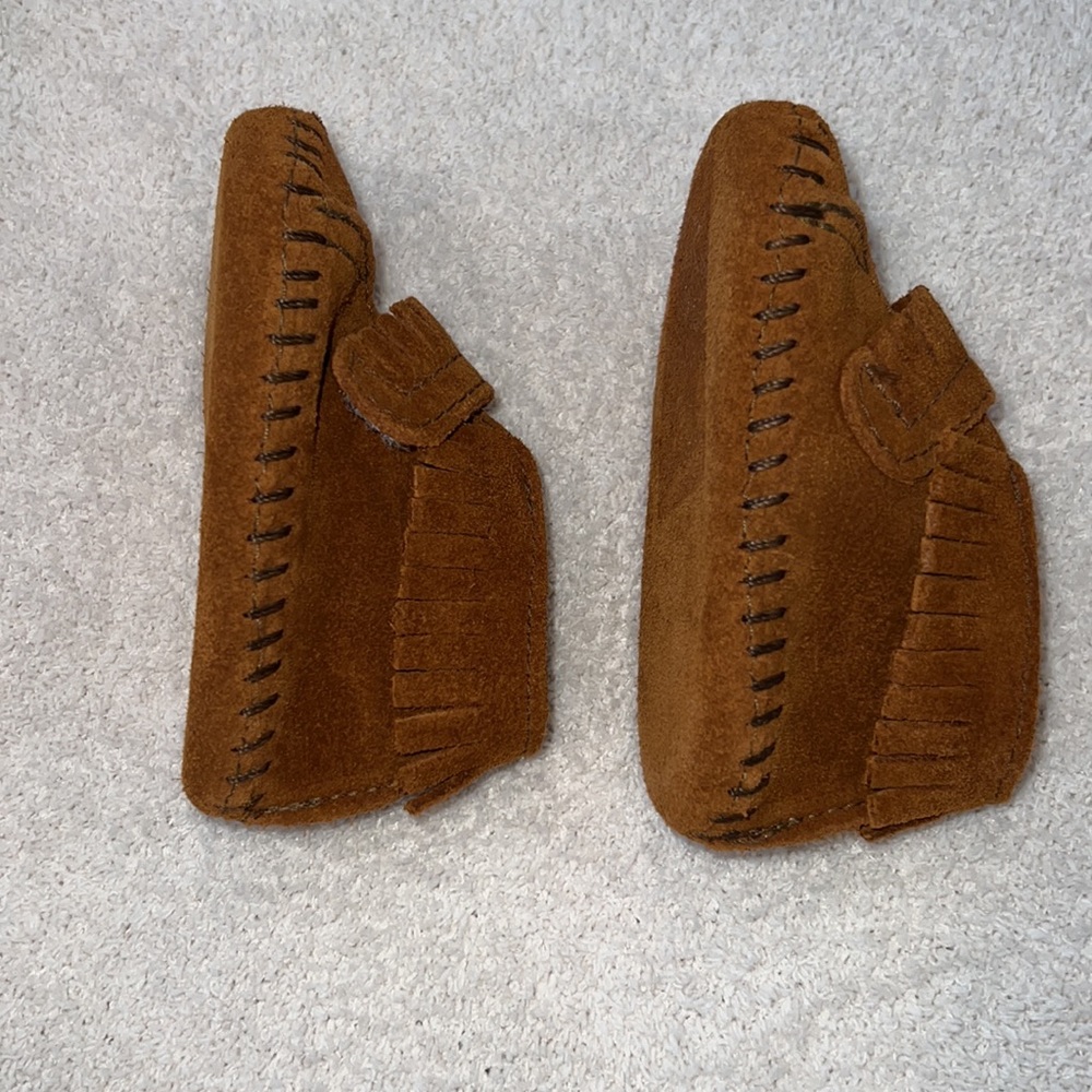 Minnetonka Genuine Suede Leather Baby Moccasins - Picture 7 of 11